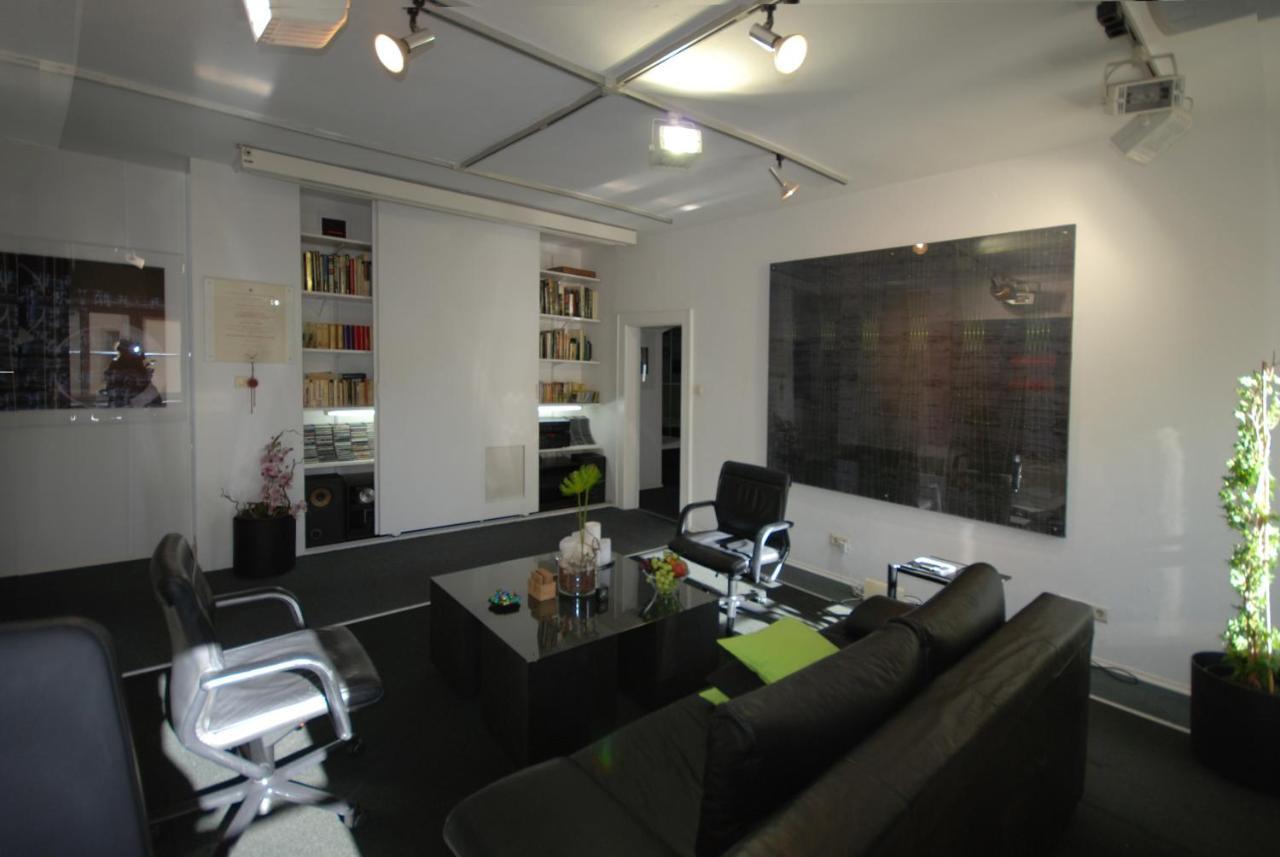 Artist Residence Schwabing Мюнхен Екстериор снимка